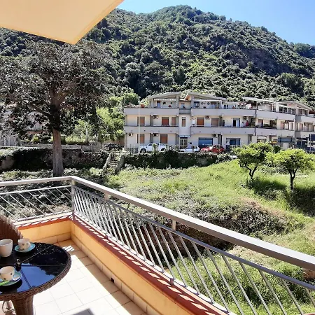Living Vacanze Aparthotel Piraino