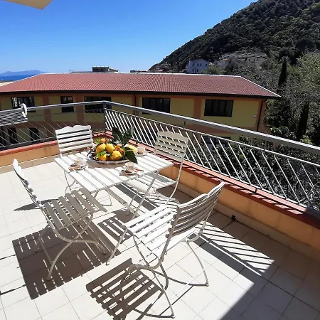 Living Vacanze Piraino