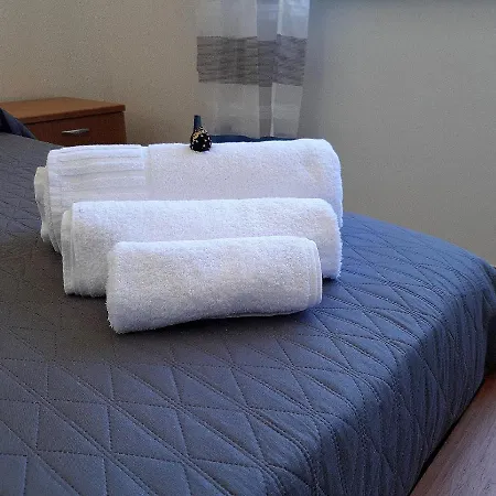 Living Vacanze Aparthotel *